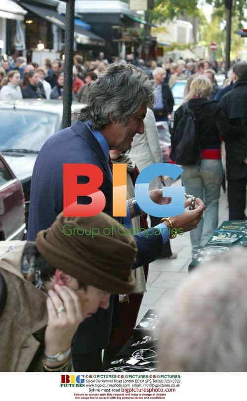 David Dickinson at Portobello Market