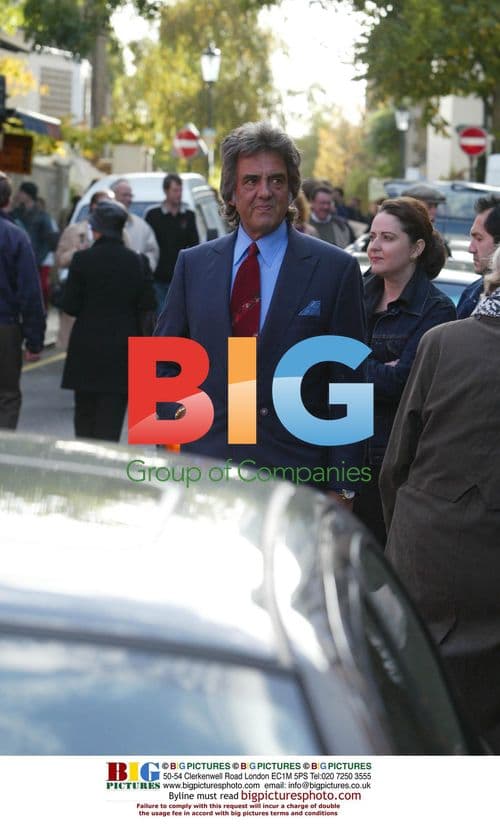 David Dickinson at Portobello Market