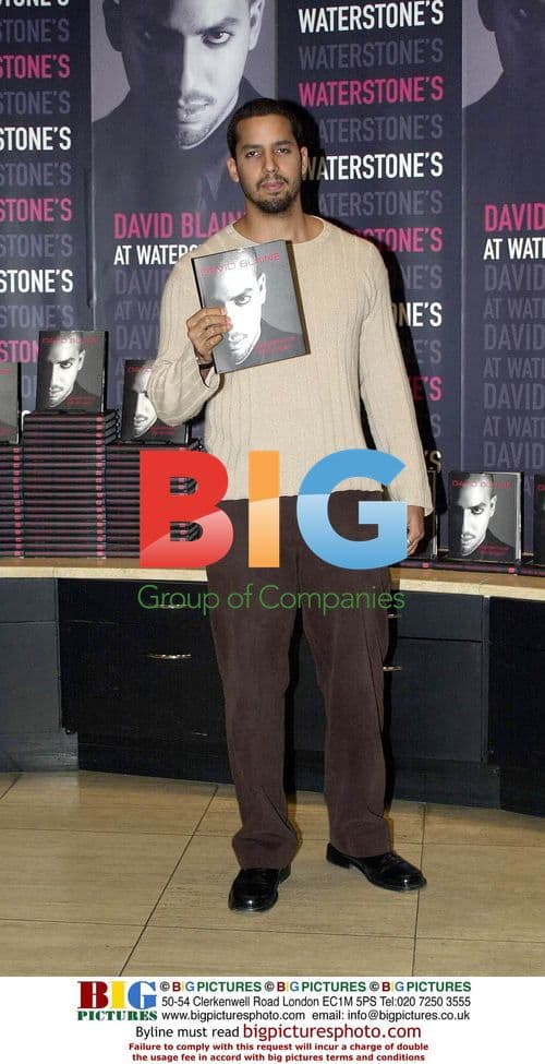 David Blaine launches "Mysterious Stranger"