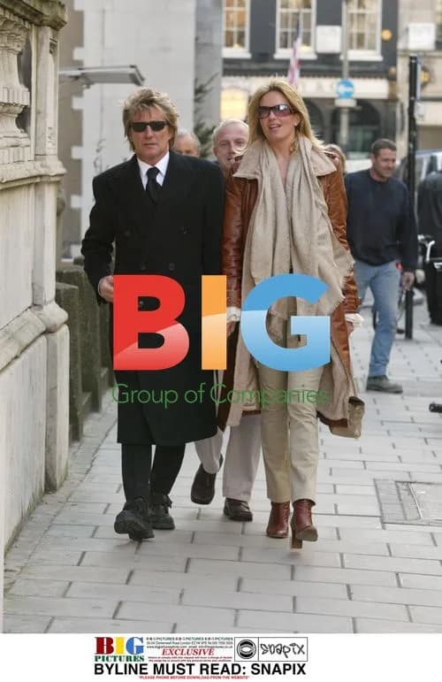 Rod Stewart and Penny Lancaster Shopping in London