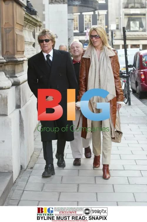 Rod Stewart and Penny Lancaster go shopping in London