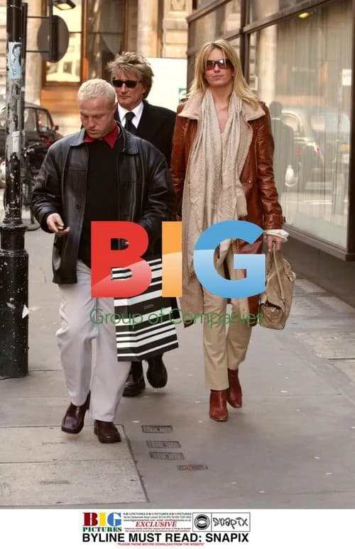 Rod Stewart and Penny Lancaster go shopping