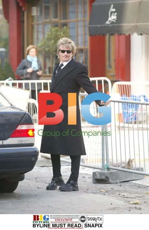 Rod Stewart and Penny Lancaster Shopping
