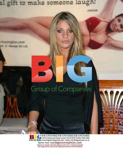 Model Jordan at Erotica Festival Signing