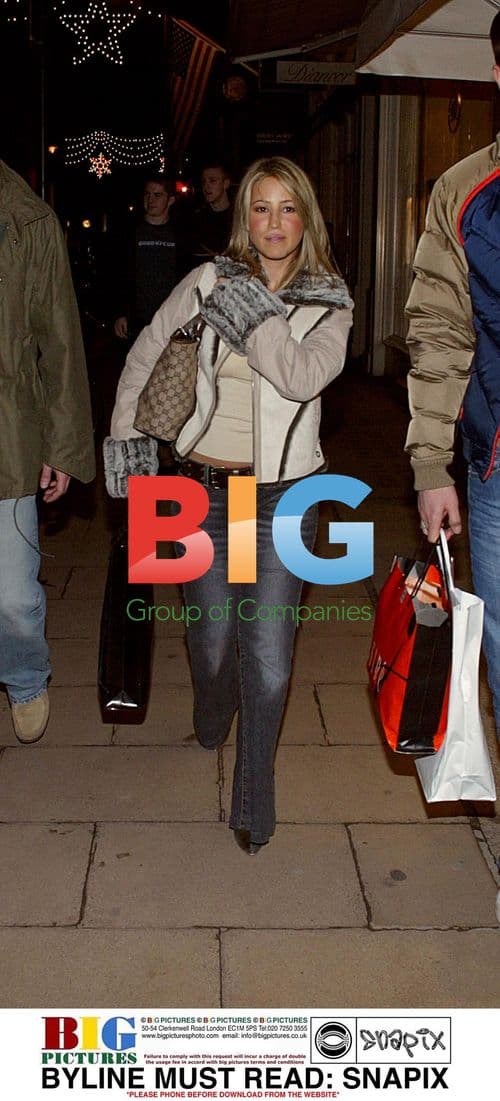 S Club Singer Rachel Stevens and Boyfriend Jeremy Edwards Shopping