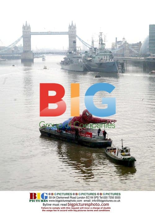 Giant Inflatable Spiderman Arrives in London