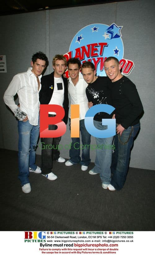 Classic Hollywood celebs at elegant event