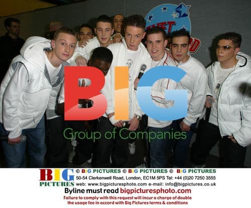 Kate Winslet and Leonardo DiCaprio at London Film Premiere