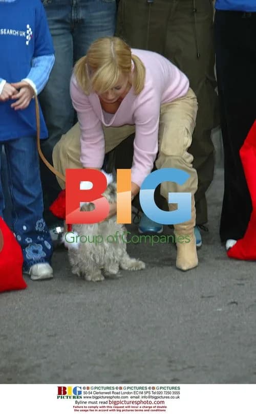 Geri Halliwell and Popstars girls visit Children's Cancer Unit