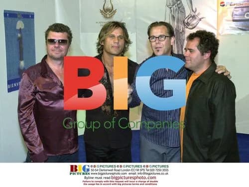 INXS at the Oye Awards in Mexico