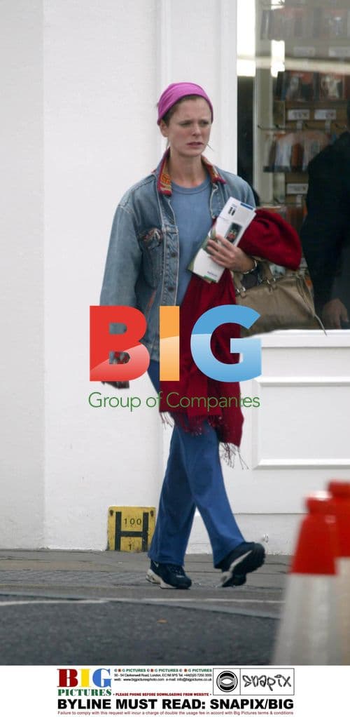 Emilia Fox and boyfriend shopping in London