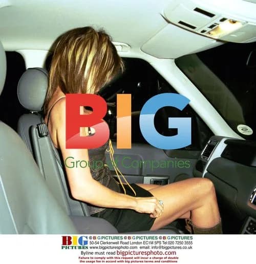 Rachel Hunter at Exhibition Launch