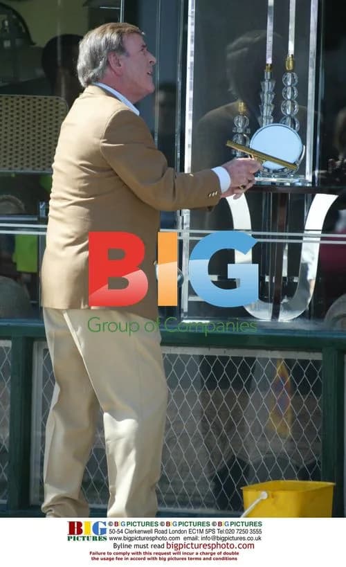 Terry Wogan Helps Window Cleaner