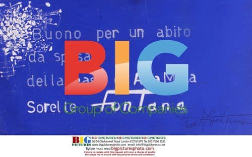 Taylor Swift at Rose Garden Arena