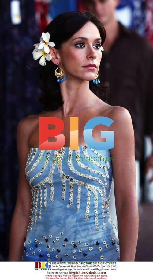 Jennifer Love Hewitt Filming Love Songs Special