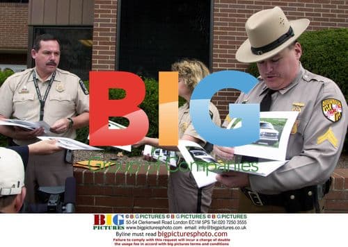 Police release van sketches in DC sniper case