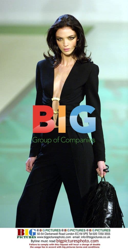 VALENTINO Spring/Summer 2003 Fashion Show