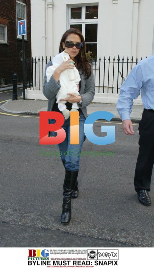 Victoria Beckham and son Romeo visit dentist