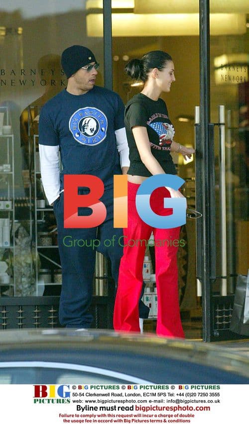 Vin Diesel Leaves Beverly Hills Store with Girlfriend