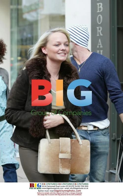 Emma Bunton goes shopping with friends in London