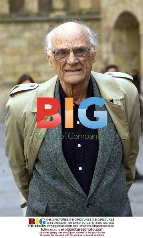 Arthur Miller visits Salmanca University