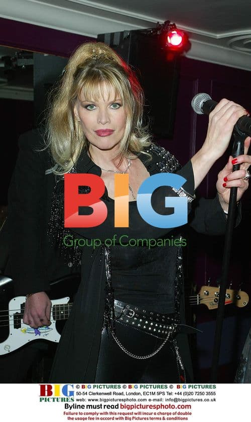 Cindy Jackson Performs at Book Launch