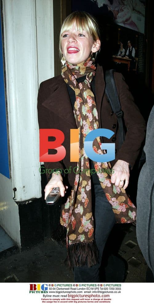 Zoe Ball Leaves Lyric Theatre