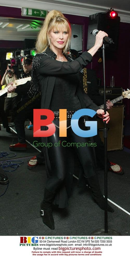 Cindy Jackson Performs at Book Launch