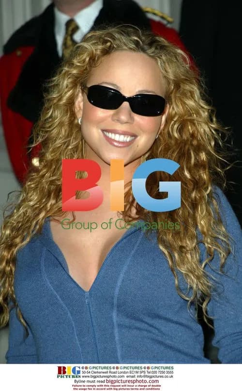Mariah Carey Leaves London Hotel