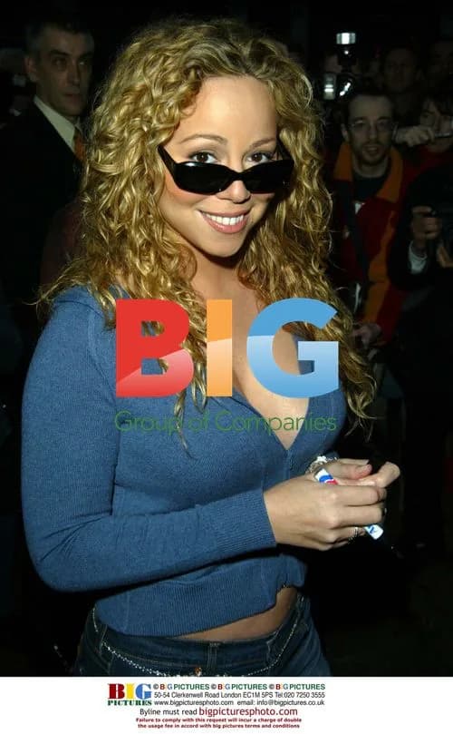 Mariah Carey Leaves London Hotel