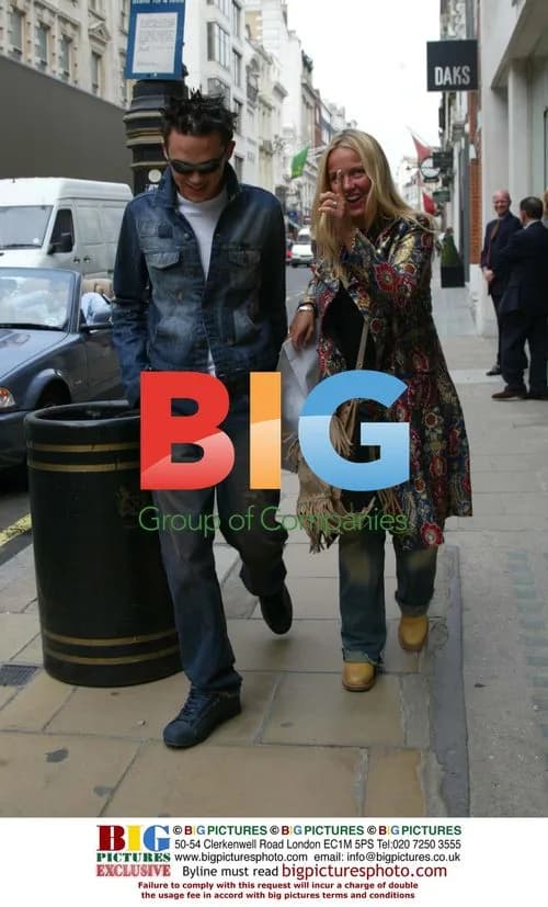 Gareth Gates Shopping on Bond Street