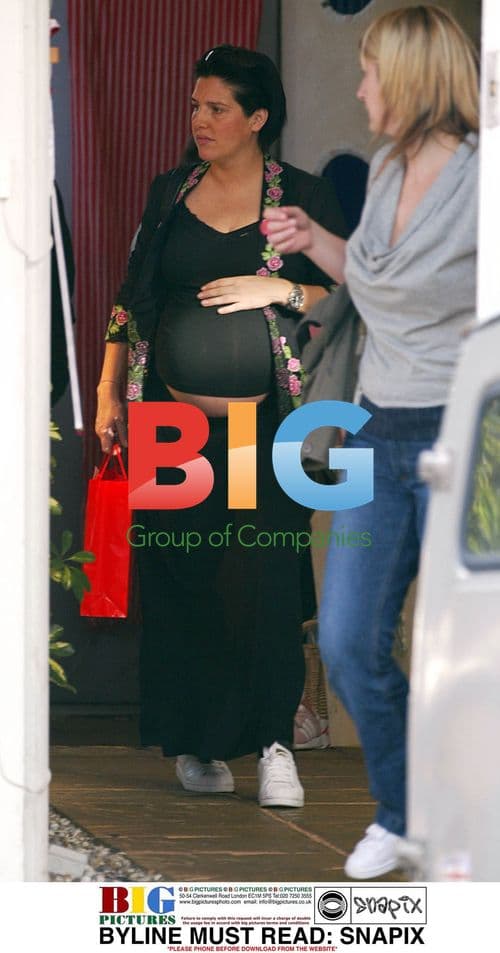 Pregnant Singer Sharleen Spitery Out in London