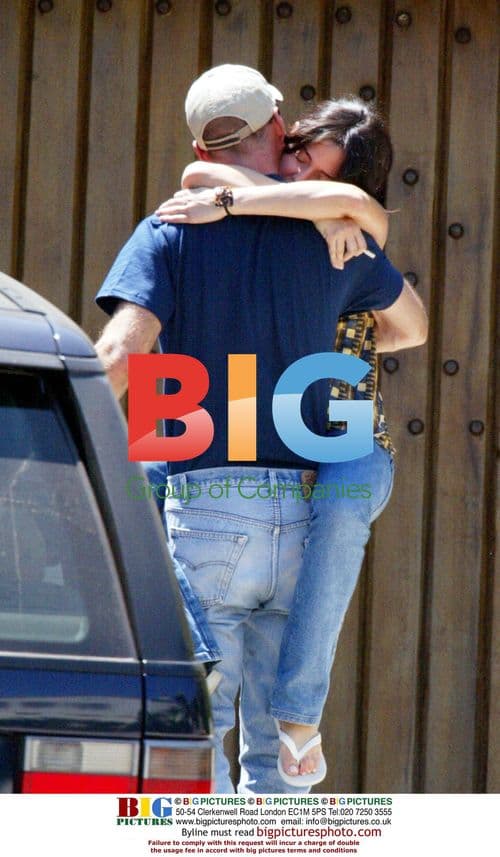 Bruce Willis and Jaimseye Haft get intimate