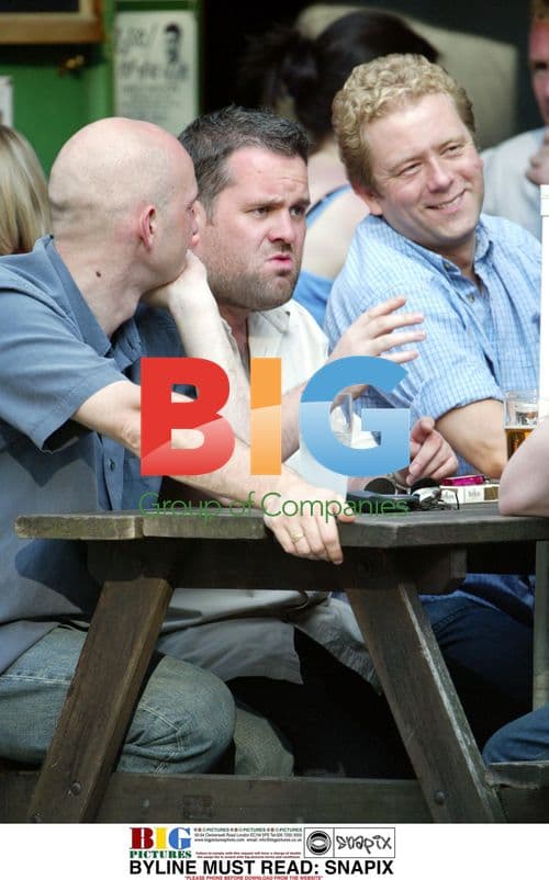 DJ Chris Moyles Meets Toploader's Dan Hipgrave