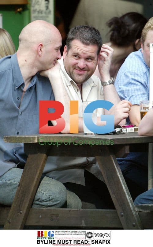 DJ Chris Moyles Meets Toploader's Dan Hipgrave