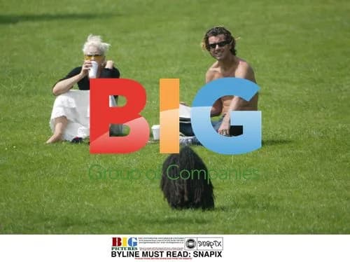 Gwen Stefani and Gavin Rossdale Soak Up the Sun