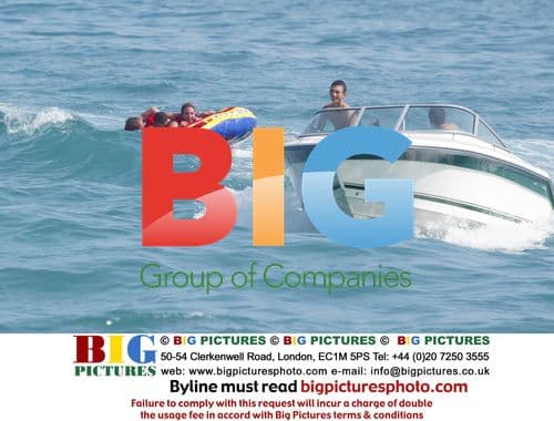 TV Actors Splash Around in Spain