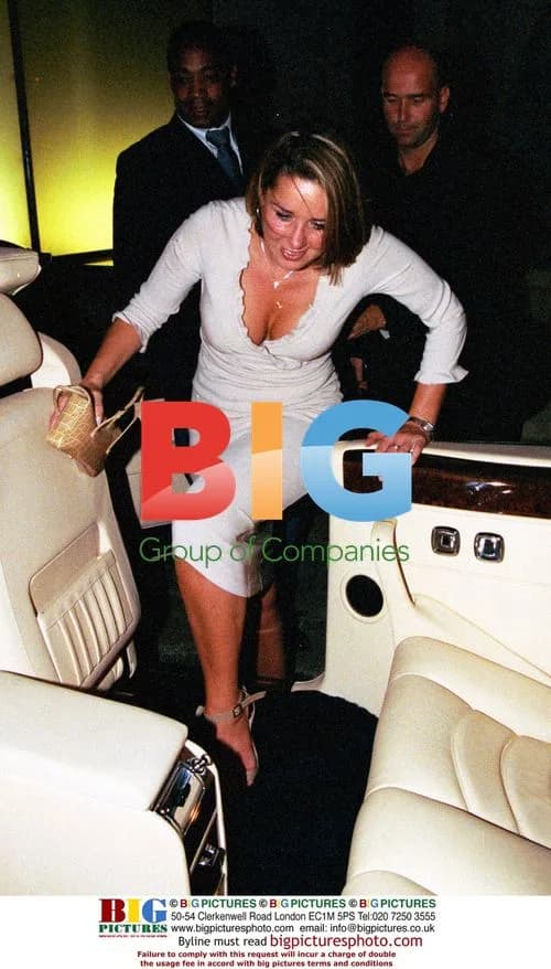 CLAIRE SWEENEY LEAVES MET BAR WITH BOYFRIEND
