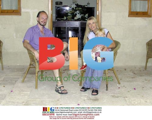 Ainhoa Arteta and Family in Menorca