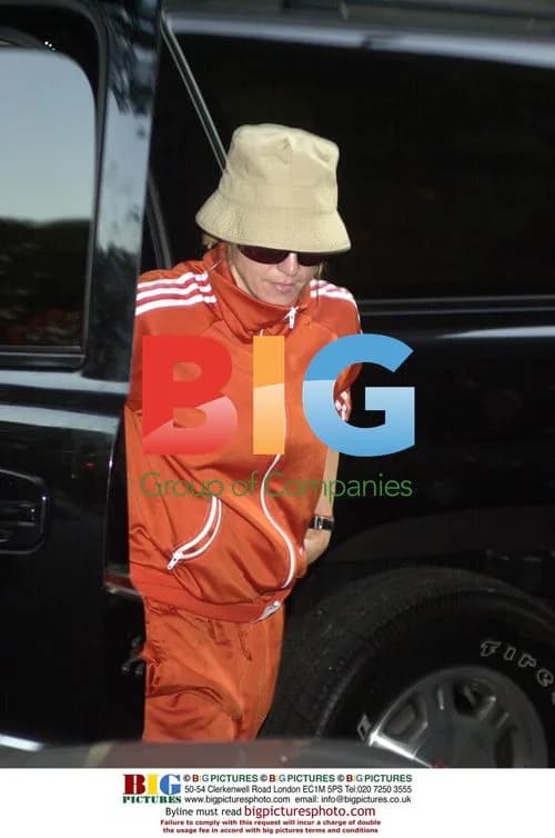 Madonna arrives home in NYC