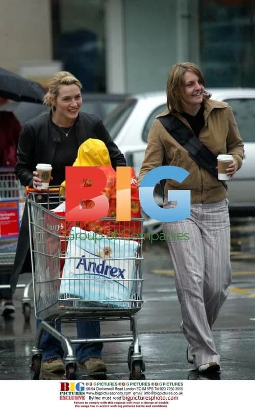 Kate Winslet and Baby Mia Go Grocery Shopping