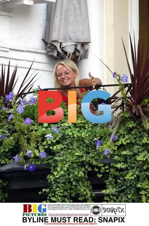 Emma Bunton and Jeremy Edwards Enjoy London Lunch