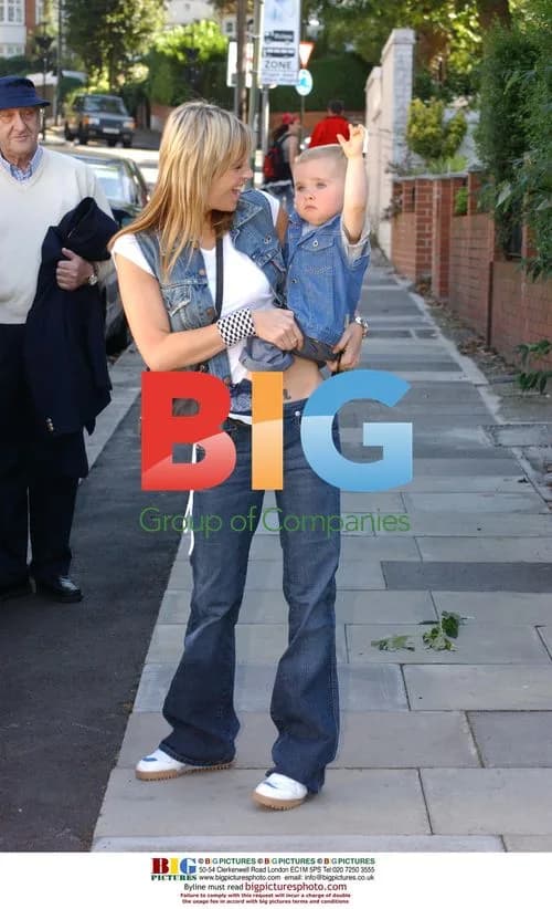 Nicole Appleton Shows Off Engagement Ring