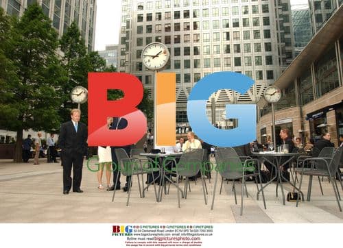 Moment of silence at Canary Wharf on 9/11 anniversary