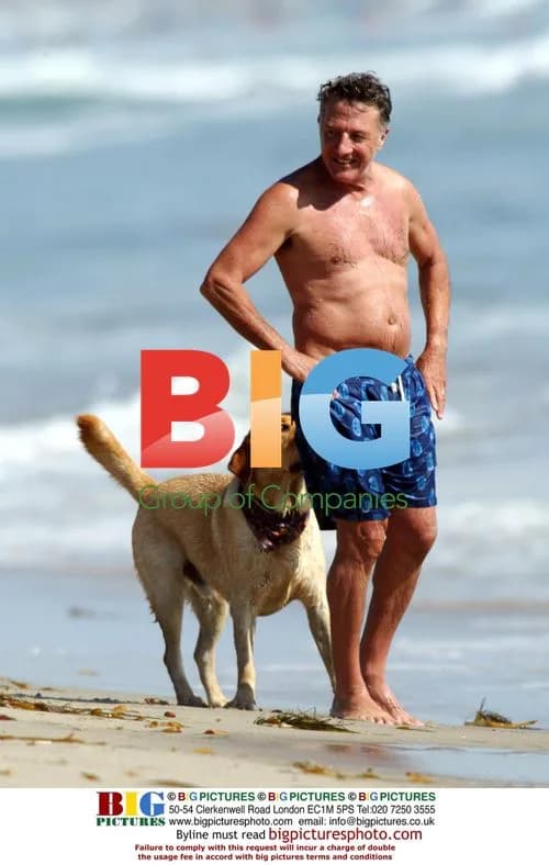 Dustin Hoffman Enjoys Beach Weekend