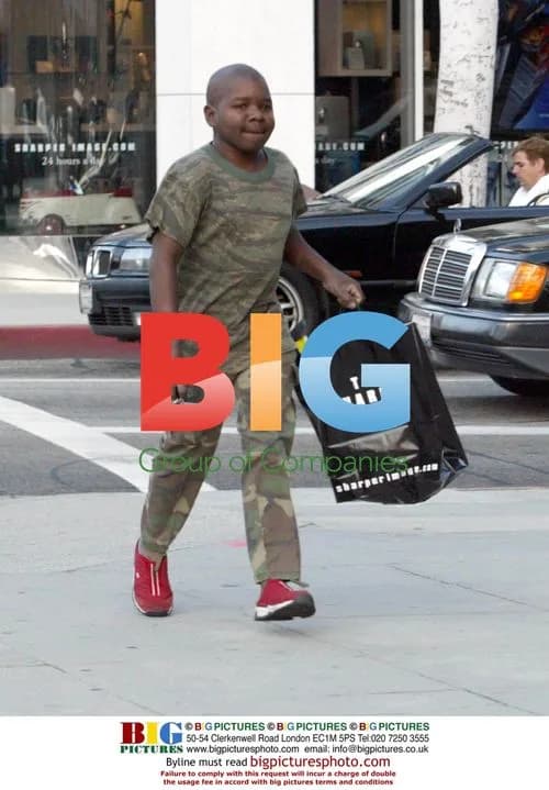 Gary Coleman Goes Shopping in Beverly Hills