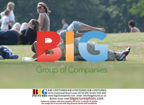 James Alexandrou and girlfriend in Hyde Park