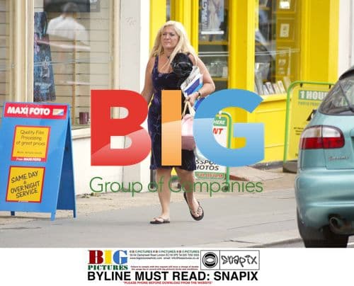 Vanessa Feltz Licks Credit Card