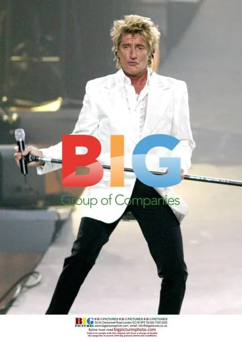 Rod Stewart performs at Andre Agassi benefit