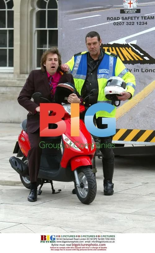 Jonathan Ross launches 'ScooterSafe' campaign